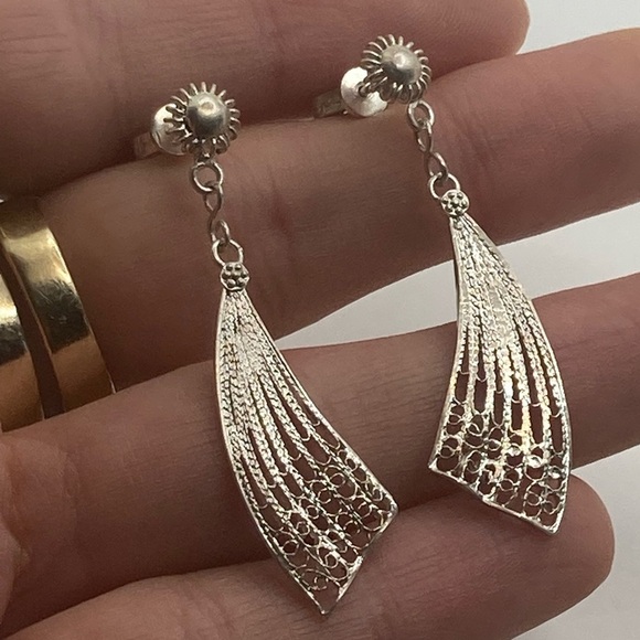 Vtg Sterling Silver Cannetille Filigree Wavy Fan Dangle Stud Earrings 1.9” - Picture 5 of 8